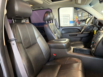 2011 Chevrolet Suburban 1500 LT Z71 Luxury w/ Nav