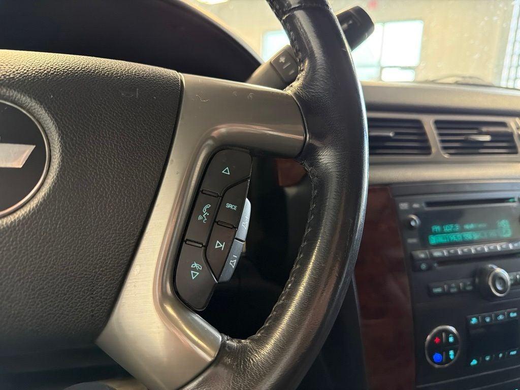 2013 Chevrolet Suburban 1500 LT w/ Luxury Pkg & Moonroof