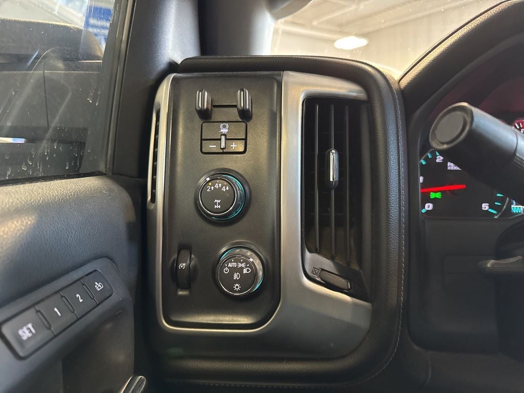 2018 GMC Sierra 3500HD SLT 6.6 DURAMAX Long Box w/ Nav
