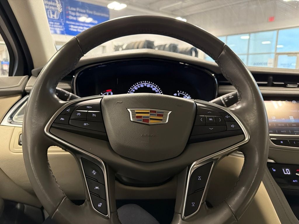 2019 Cadillac XT5 Luxury