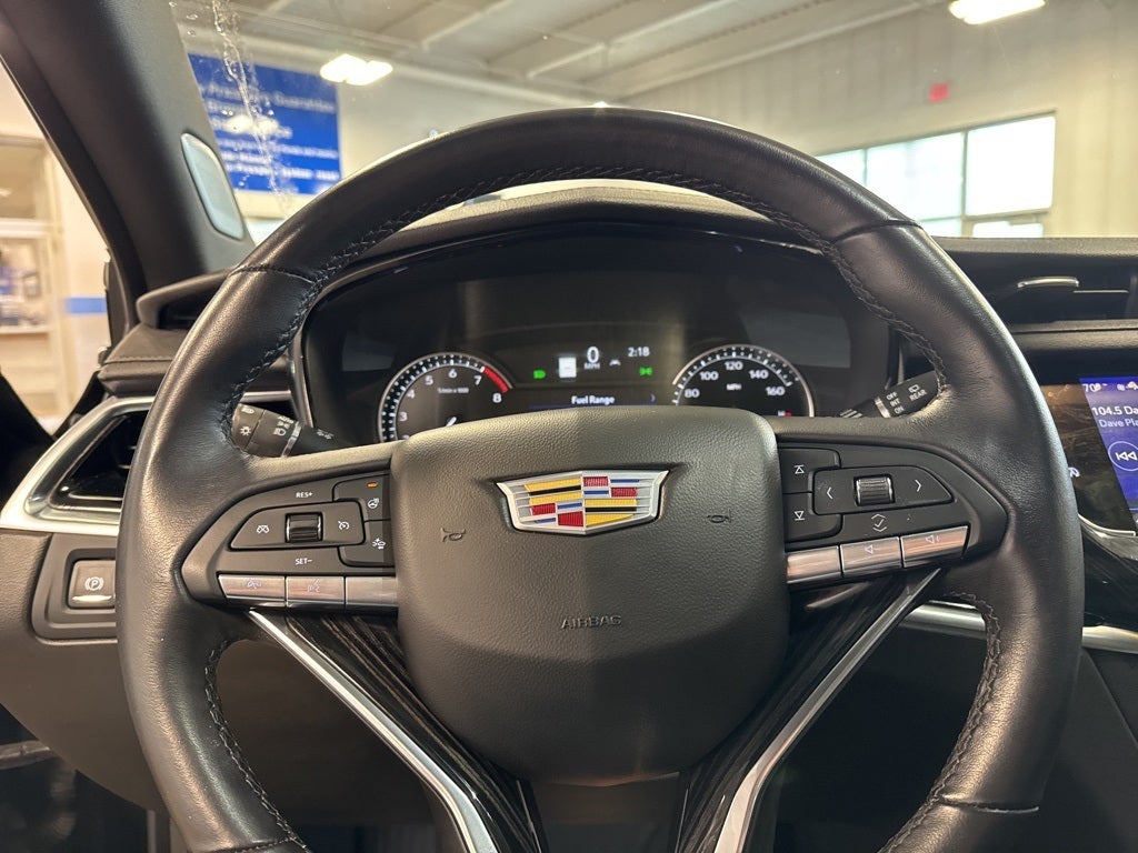 2025 Cadillac XT6 Premium Luxury 6-Passenger
