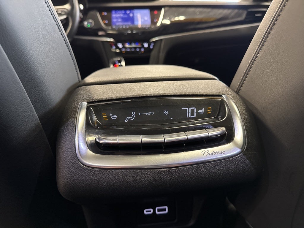 2025 Cadillac XT6 Premium Luxury 6-Passenger