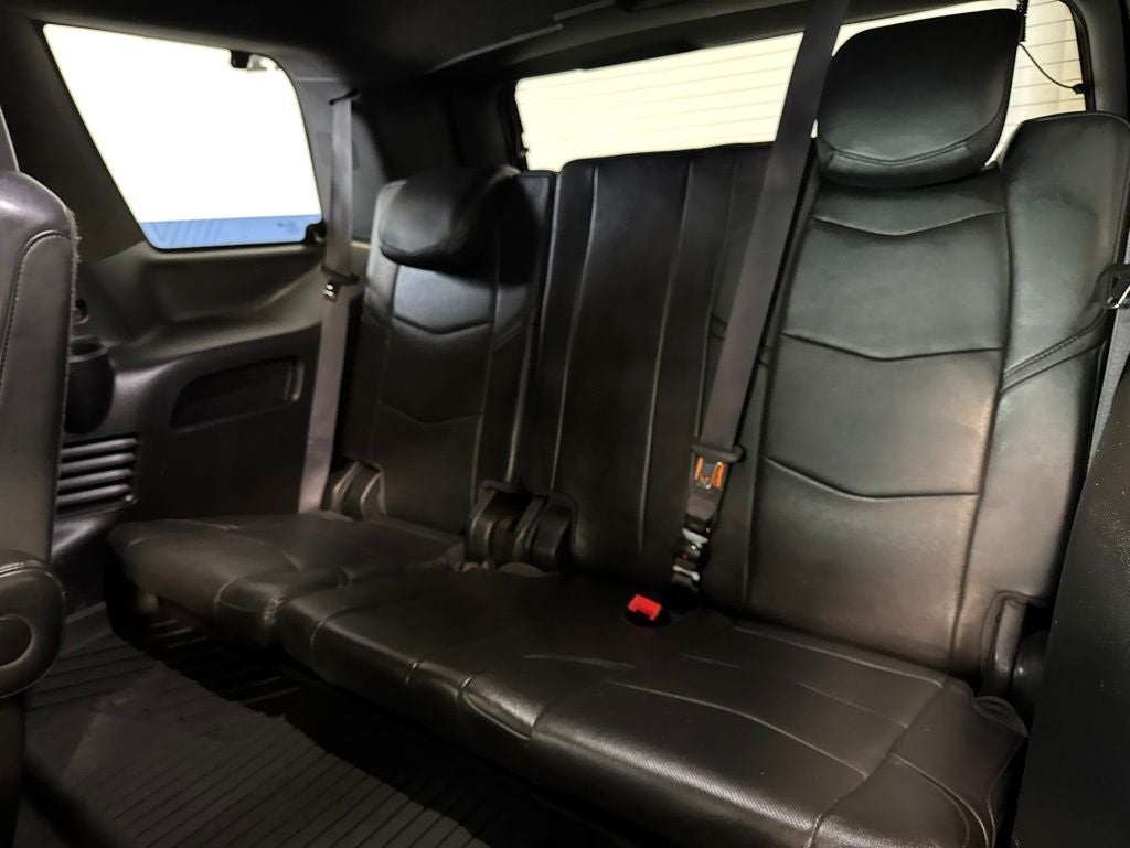 2017 Cadillac Escalade Platinum Edition w/ Driver Assist