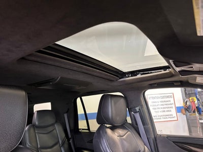 2017 Cadillac Escalade Platinum Edition w/ Driver Assist