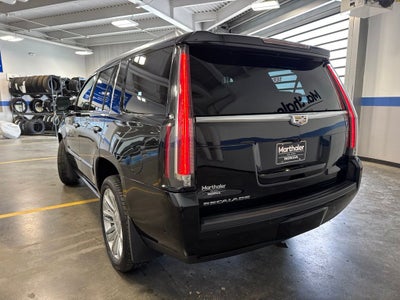 2017 Cadillac Escalade Platinum Edition w/ Driver Assist