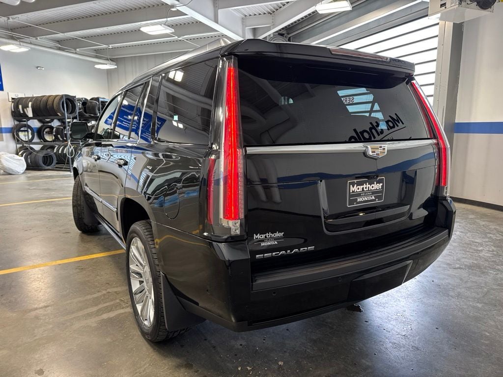 2017 Cadillac Escalade Platinum Edition w/ Driver Assist