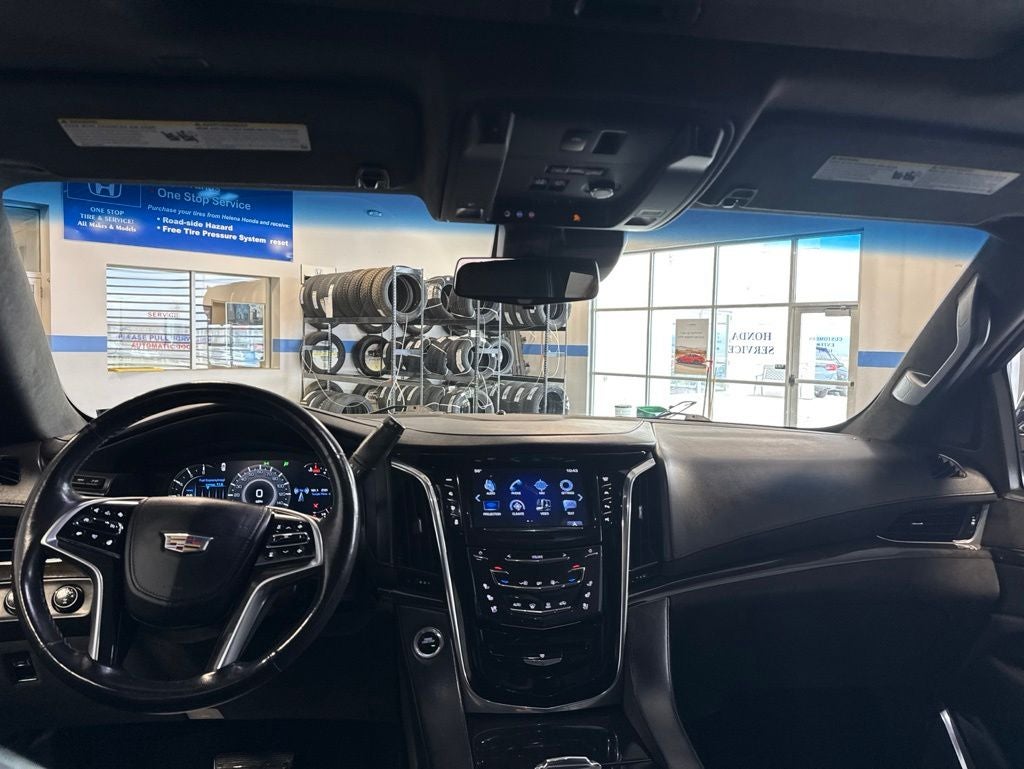 2017 Cadillac Escalade Platinum Edition w/ Driver Assist