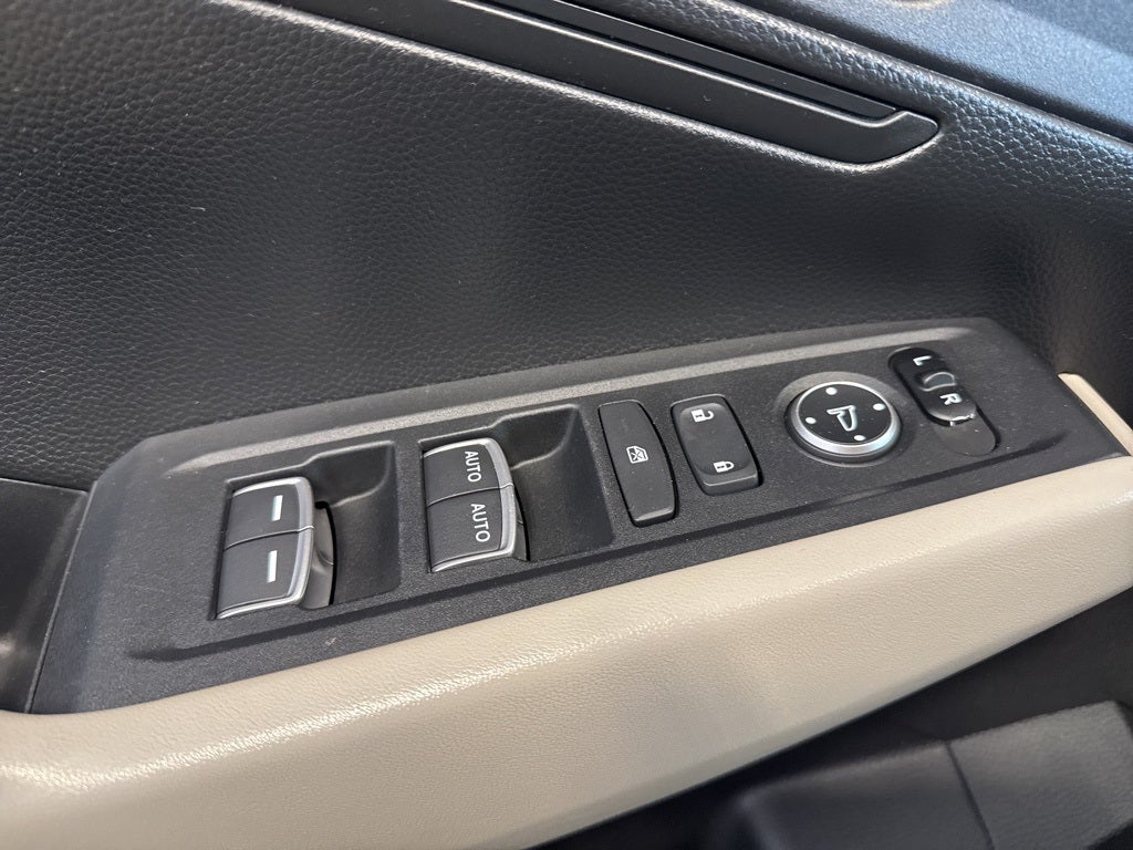 2023 Honda Accord LX w/ Adaptive Cruise & LKAS