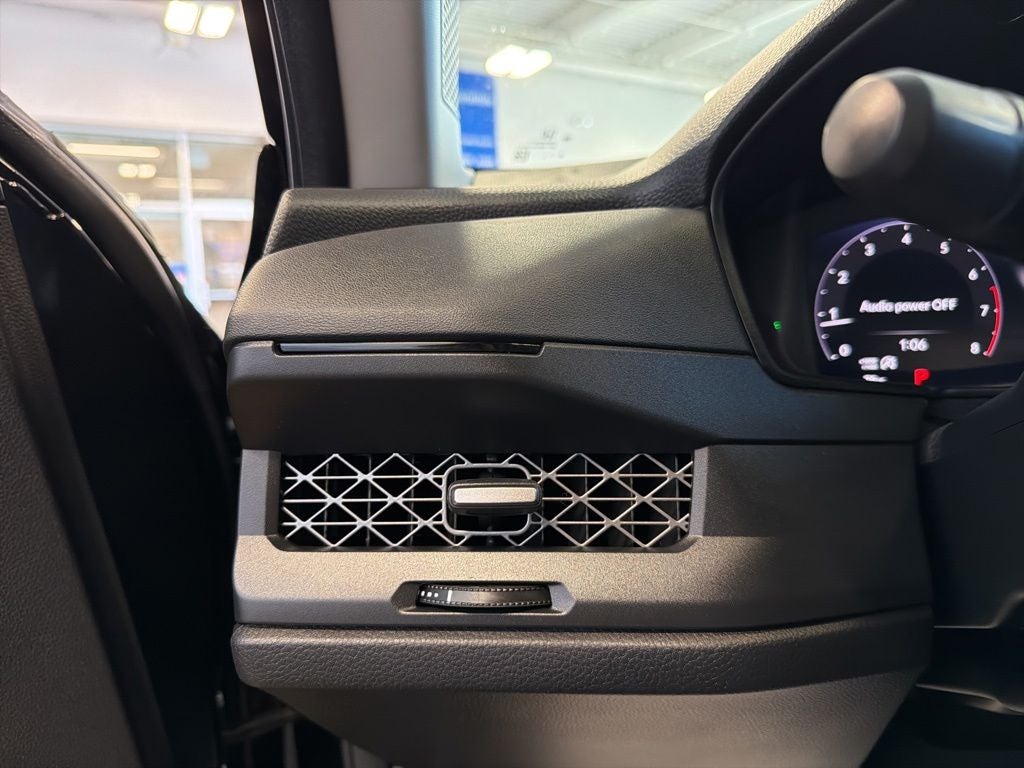 2025 Honda Accord SE w/ Adaptive Cruise