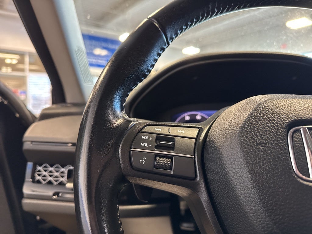 2023 Honda Accord Hybrid EX-L w. Moonroof