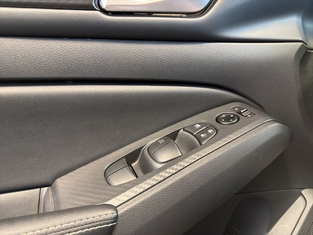 2025 Nissan Altima 2.5 SV w/ cargo pkg