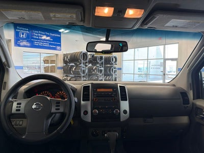 2011 Nissan Frontier SV Premium Utility Pkg