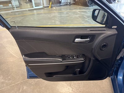 2021 Dodge Charger SXT AWD w/ Nav, Moonroof & Cold Weather Group