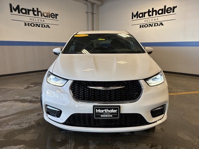 2023 Chrysler Pacifica Touring w/ Adaptive Cruise