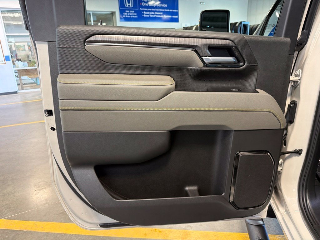 2026 Chevrolet Silverado 2500HD ZR2