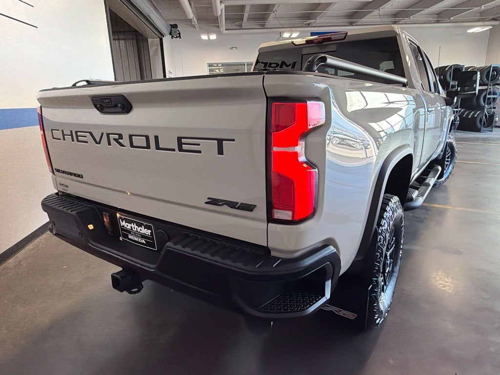 2026 Chevrolet Silverado 2500HD ZR2