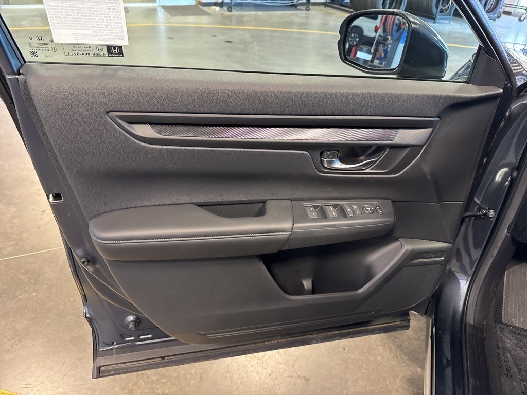 2025 Honda CR-V LX