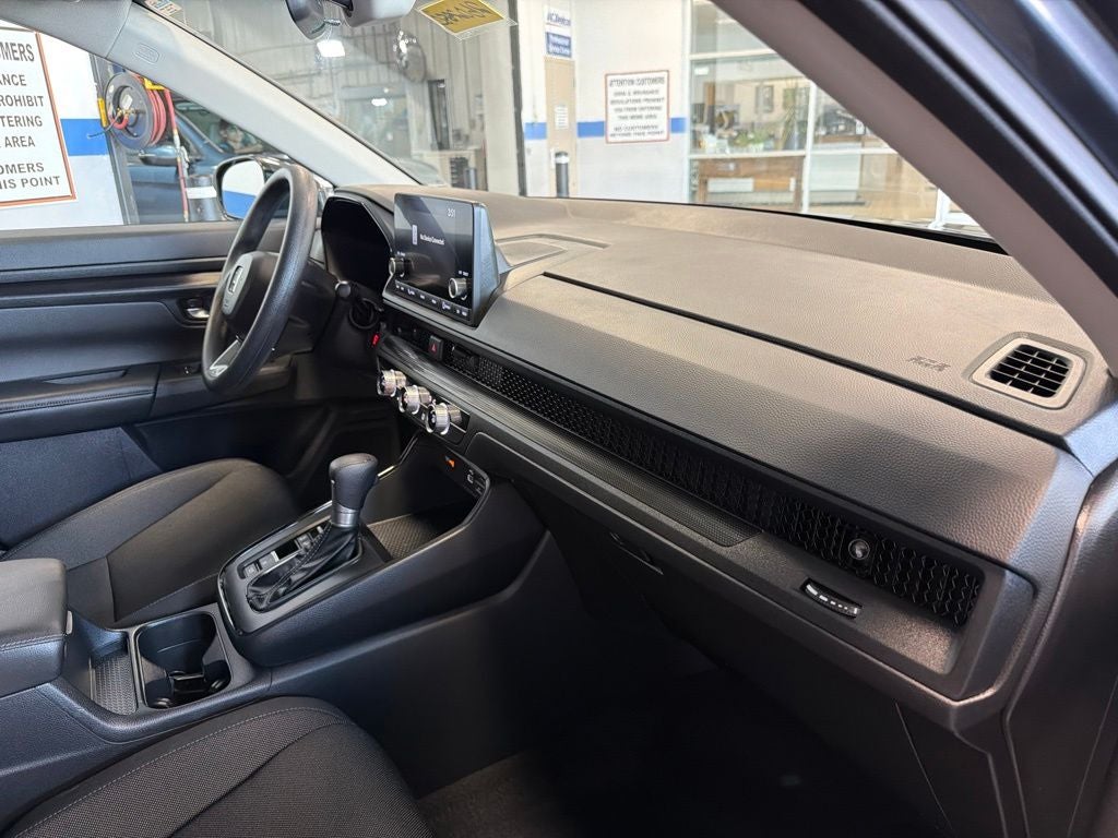 2025 Honda CR-V LX AWD w/ Adaptive Cruise