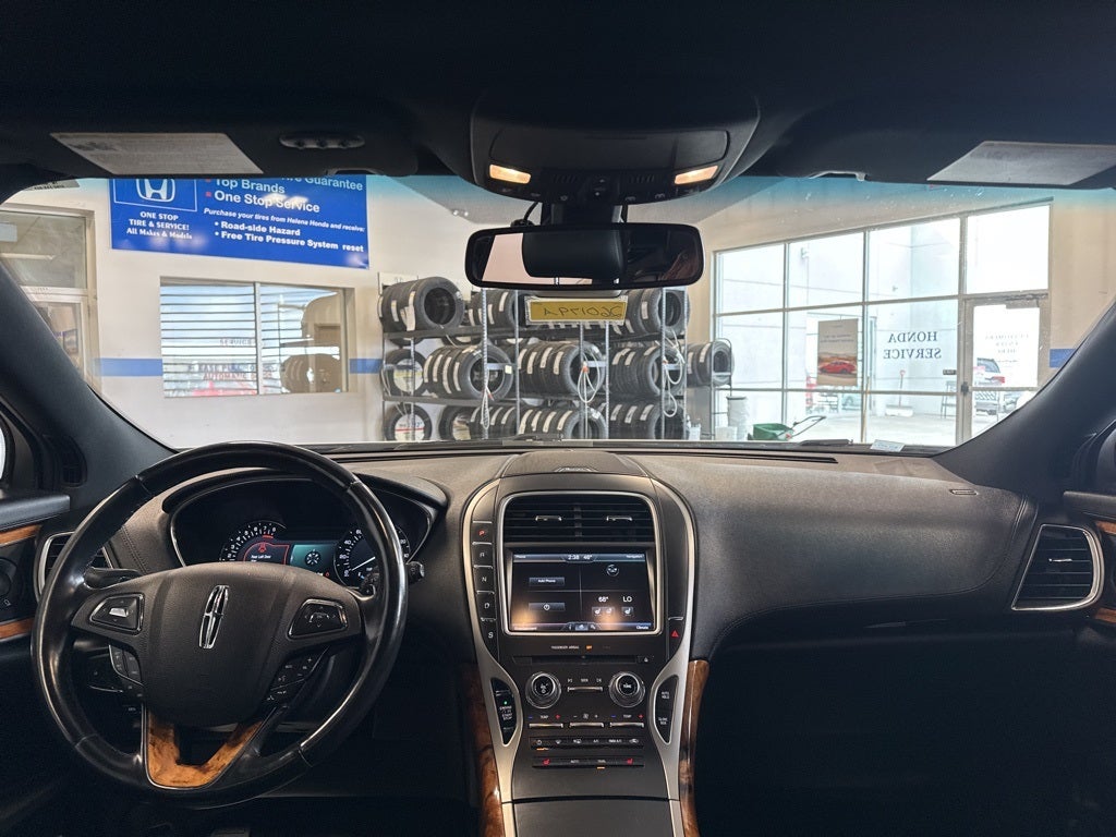 2016 Lincoln MKX Select w/ Nav, Revel Audio & Pano Roof