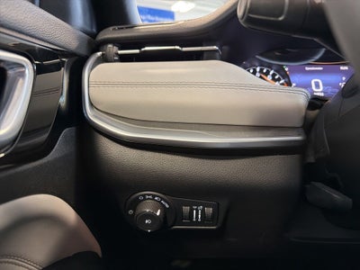 2025 Jeep Compass Limited 4x4 w/ Adaptive Cruise
