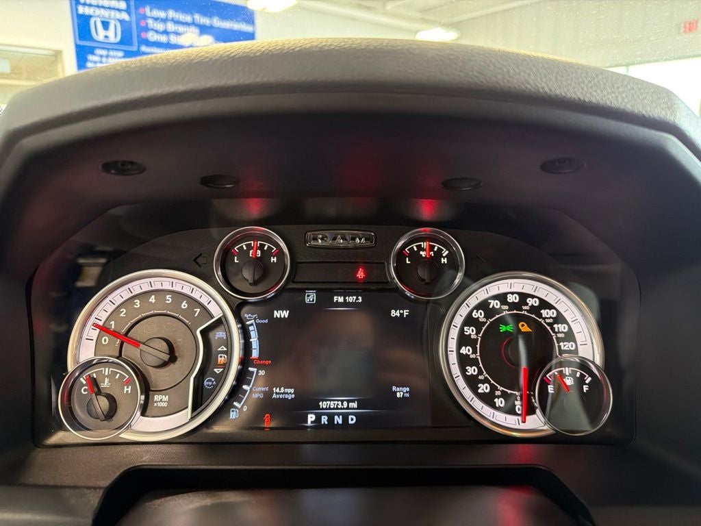 2015 RAM 2500 Big Horn 22Z Luxury Pkg 6.4 HEMI GAS