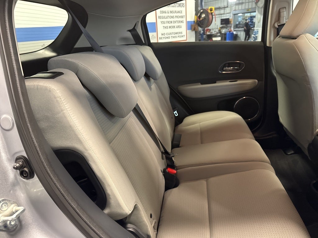 2022 Honda HR-V EX w/ moonroof