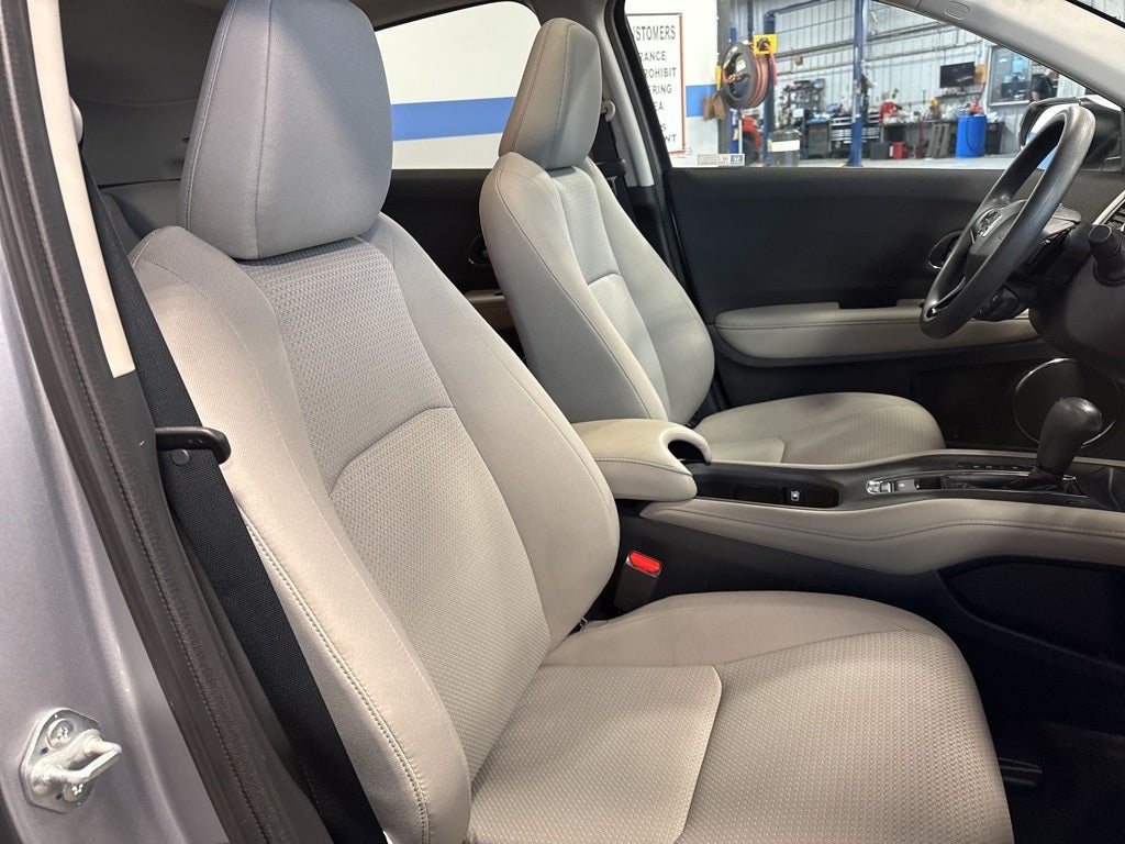 2022 Honda HR-V EX w/ moonroof