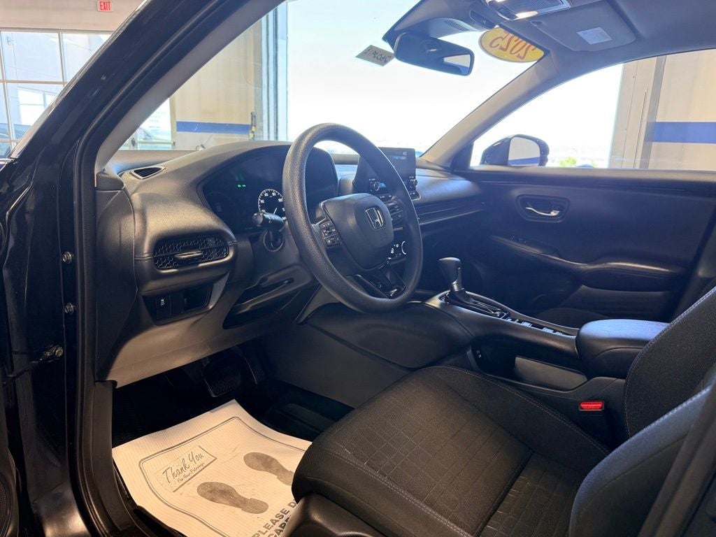 2025 Honda HR-V LX AWD
