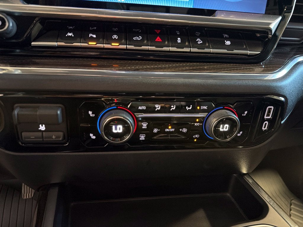 2023 Chevrolet Silverado 1500 LT Trail Boss 6.2 Premium Pkg w/ Adaptive Cruise