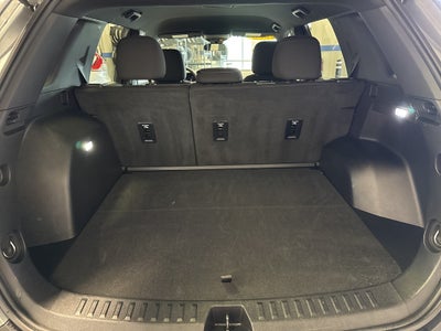 2025 GMC Terrain Elevation 3SB Preferred w/ Driver Convenience Pkg