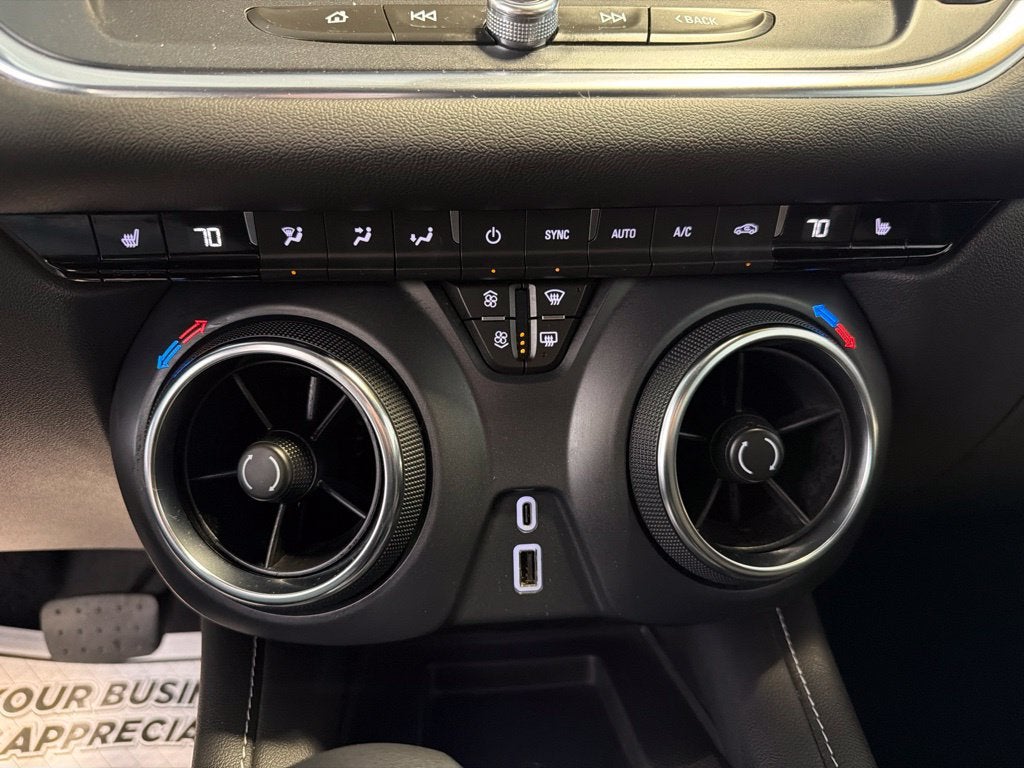 2025 Chevrolet Blazer LT 2LT w/ Convenience & Driver Confidence