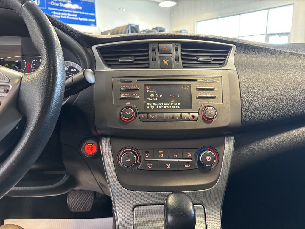 2014 Nissan Sentra SR w/ Drivers Pkg