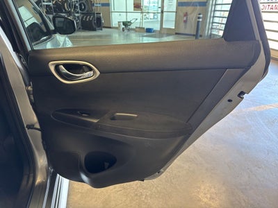 2014 Nissan Sentra SR w/ Drivers Pkg