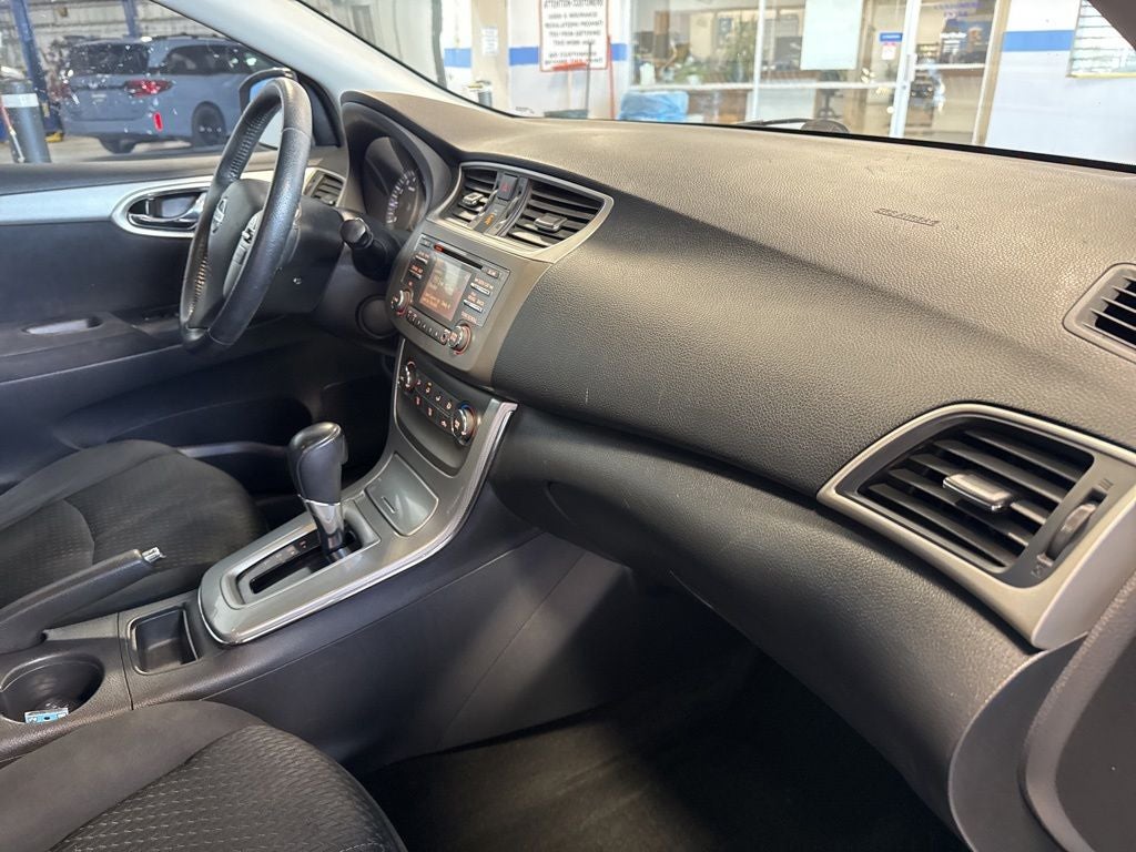2014 Nissan Sentra SR w/ Drivers Pkg