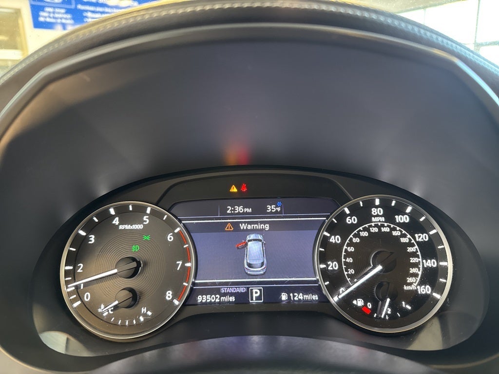 2019 INFINITI QX50 LUXE w/ Nav Pkg