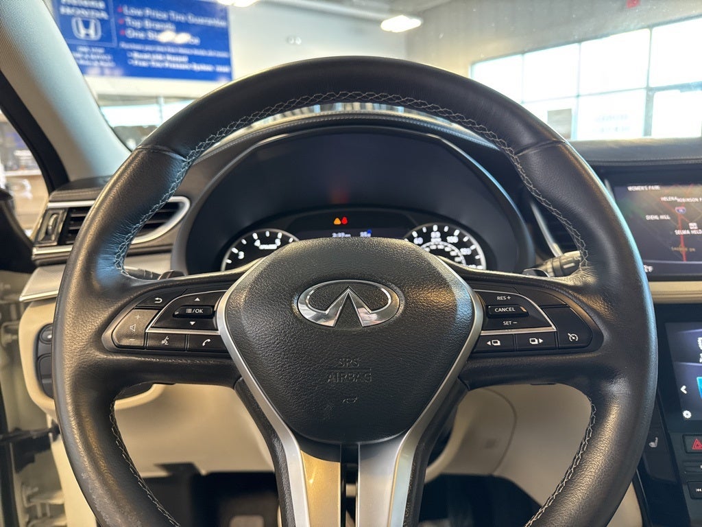2019 INFINITI QX50 LUXE w/ Nav Pkg