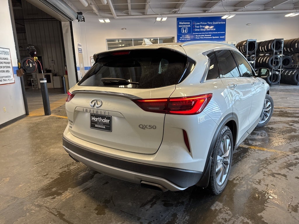2019 INFINITI QX50 LUXE w/ Nav Pkg