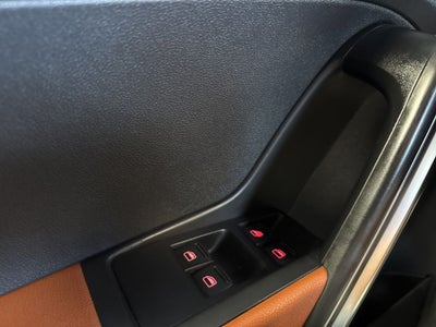 2017 Volkswagen Beetle 1.8T S w/ Nav