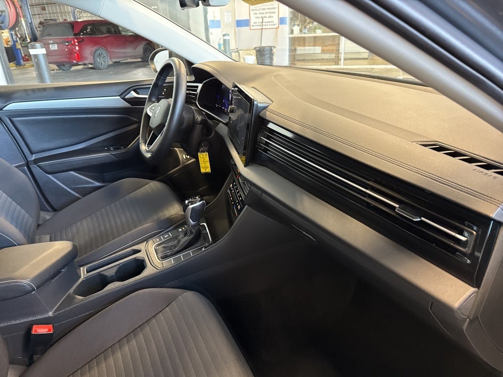 2025 Volkswagen Jetta 1.5T S