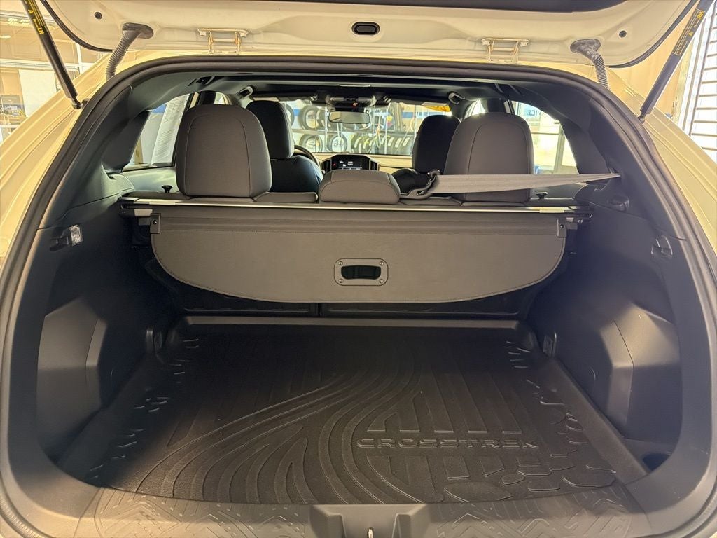 2025 Subaru Crosstrek Sport w/ BLIS & Moonroof