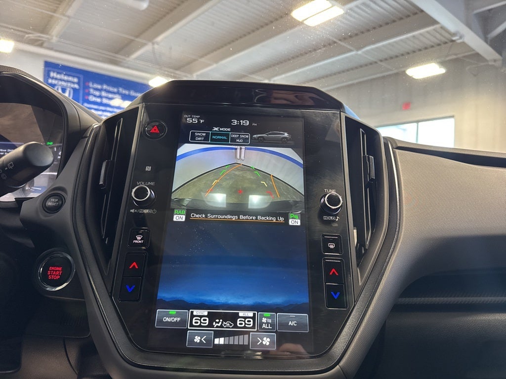 2025 Subaru Crosstrek Limited w/ Moonroof Pkg & Adaptive Cruise