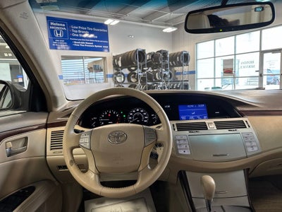 2009 Toyota Avalon XLS V6 w/ Sunroof
