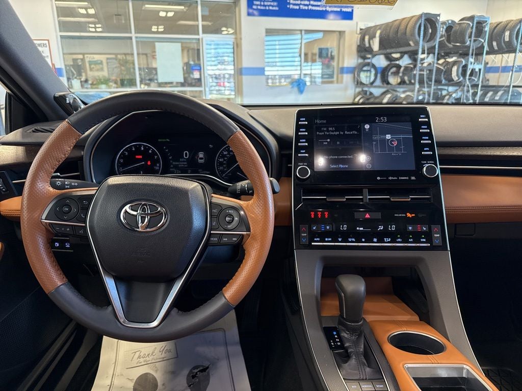 2019 Toyota Avalon Limited w/ Advanced Safety Pkg