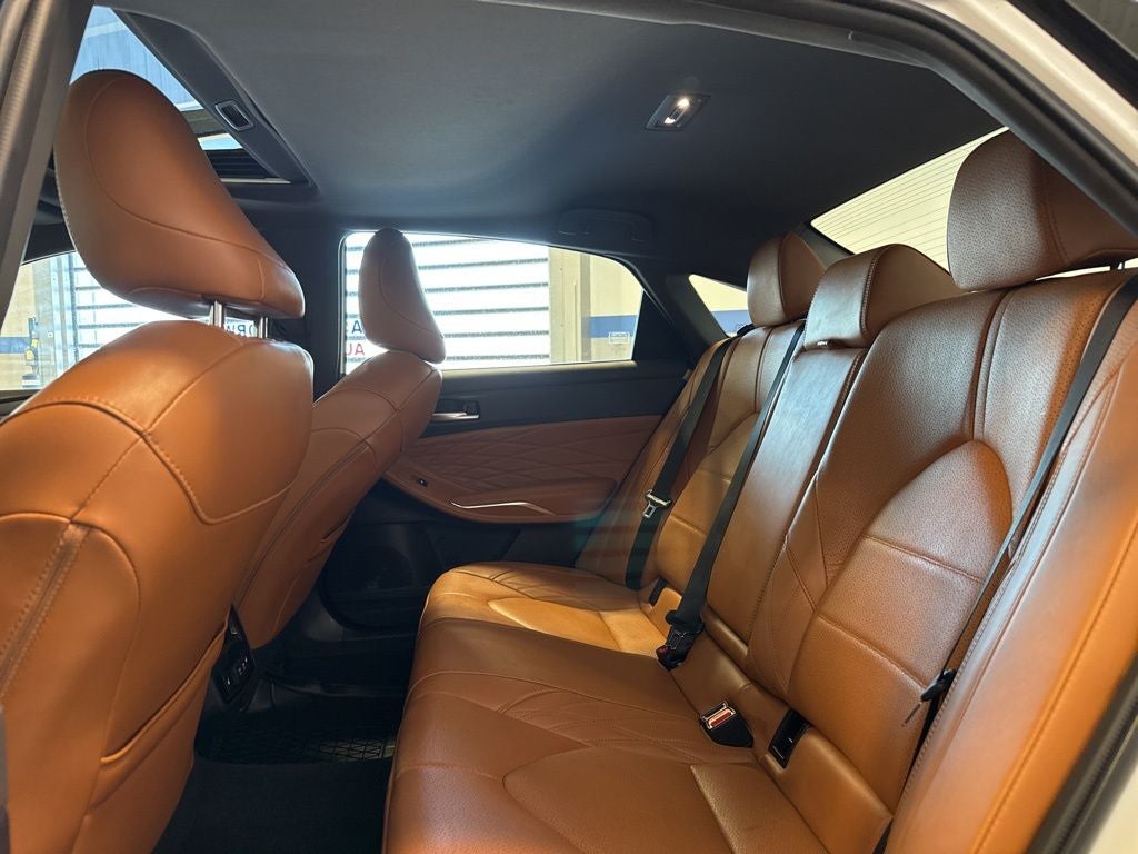2019 Toyota Avalon Limited w/ Advanced Safety Pkg