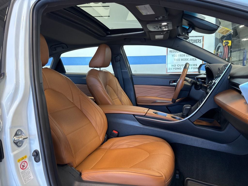 2019 Toyota Avalon Limited w/ Advanced Safety Pkg