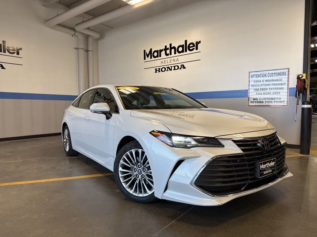 2019 Toyota Avalon Limited w/ Advanced Safety Pkg
