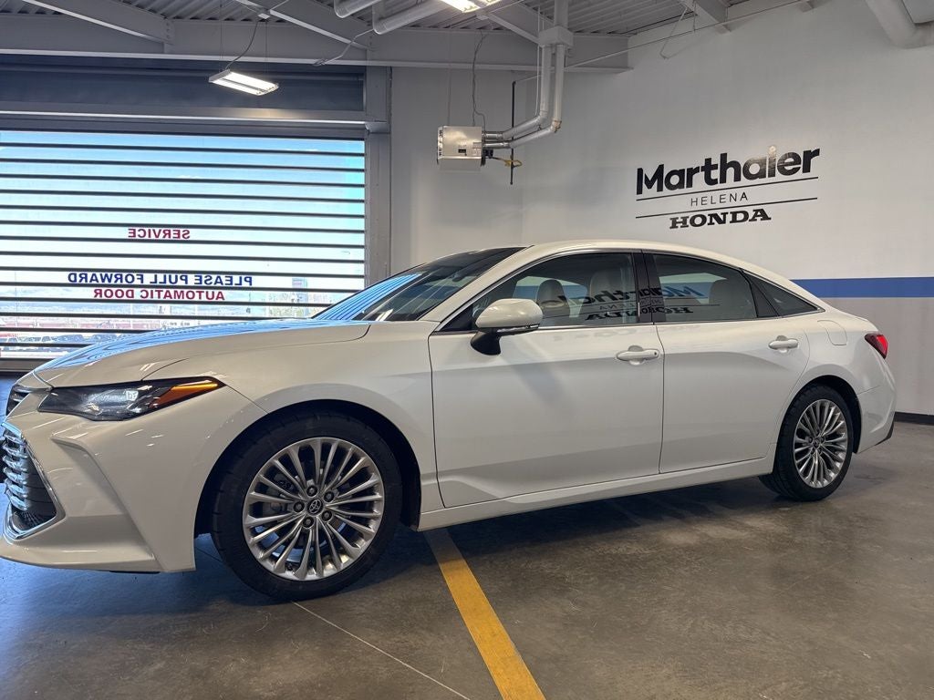 2019 Toyota Avalon Limited w/ Advanced Safety Pkg