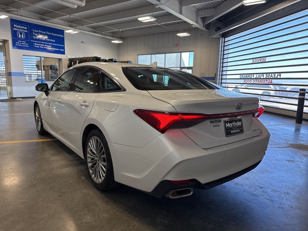 2019 Toyota Avalon Limited w/ Advanced Safety Pkg