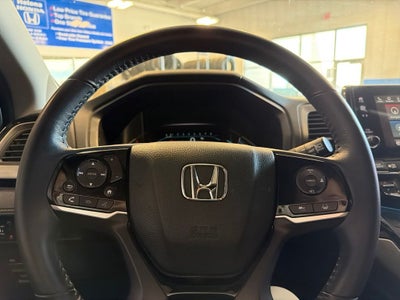 2023 Honda Odyssey Touring w/ Nav & Moonroof