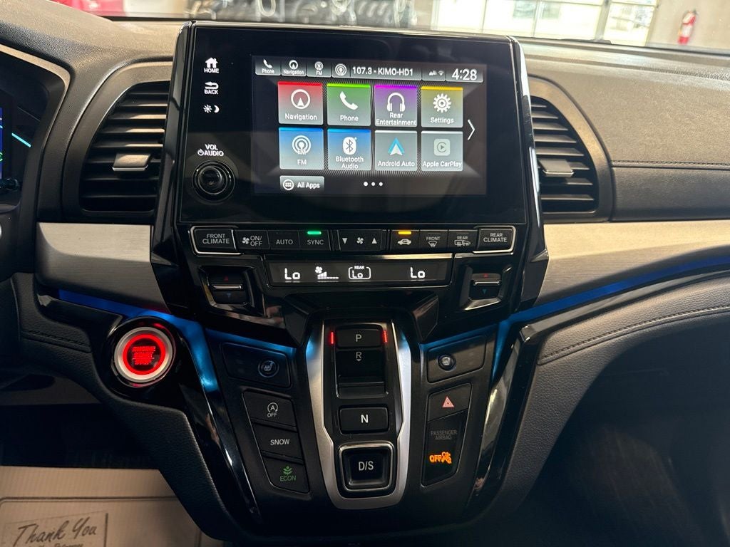 2023 Honda Odyssey Touring w/ Nav & Moonroof